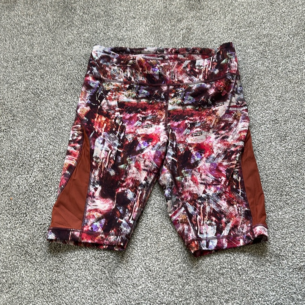Lululemon Everlux and Mesh High-Rise Short 10" Urbantricity Multi / Terracotta